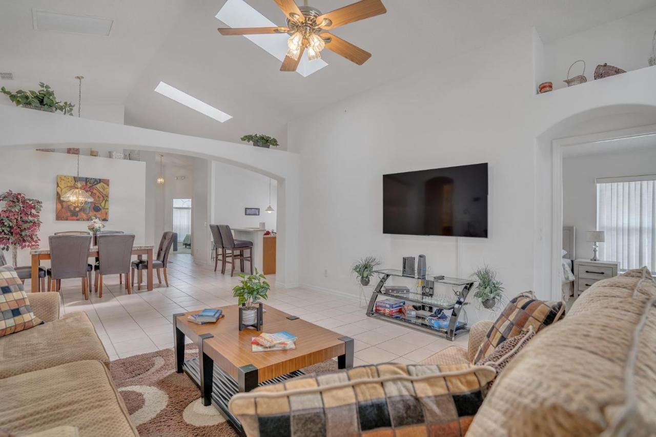 Beautiful Family Vacation Home With Private Pool, Close To Disney! Home Orlando Exteriör bild